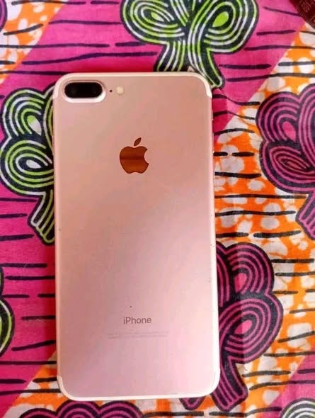 Iphone 7 plus/128GB photo 1