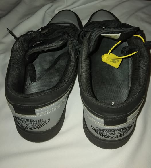 Nike Dunks photo 3