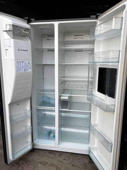 Hisense NoFrost DoubleDoor Fridge photo 2