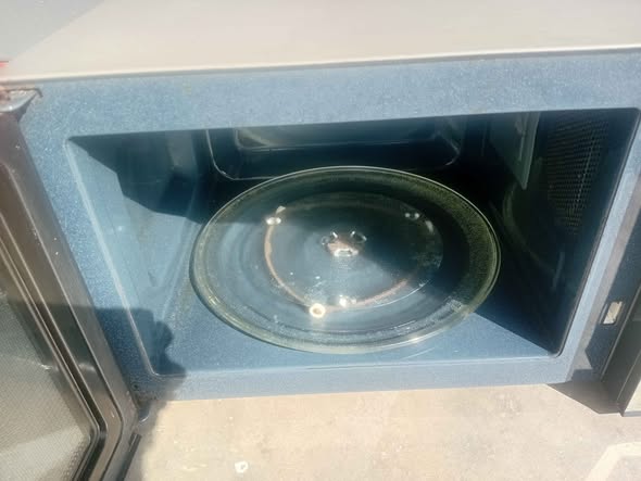 Samsung microwave photo 4