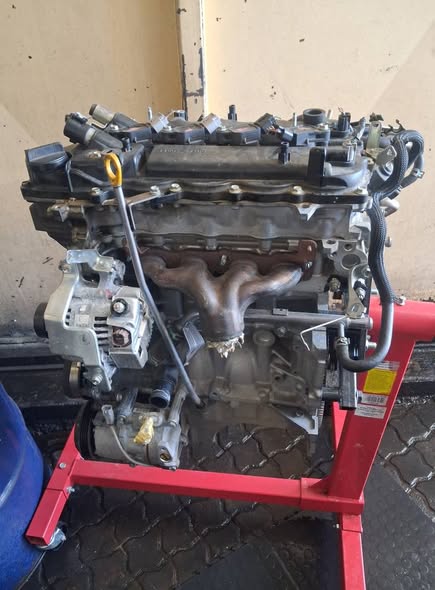 Toyota vitz engine photo 2