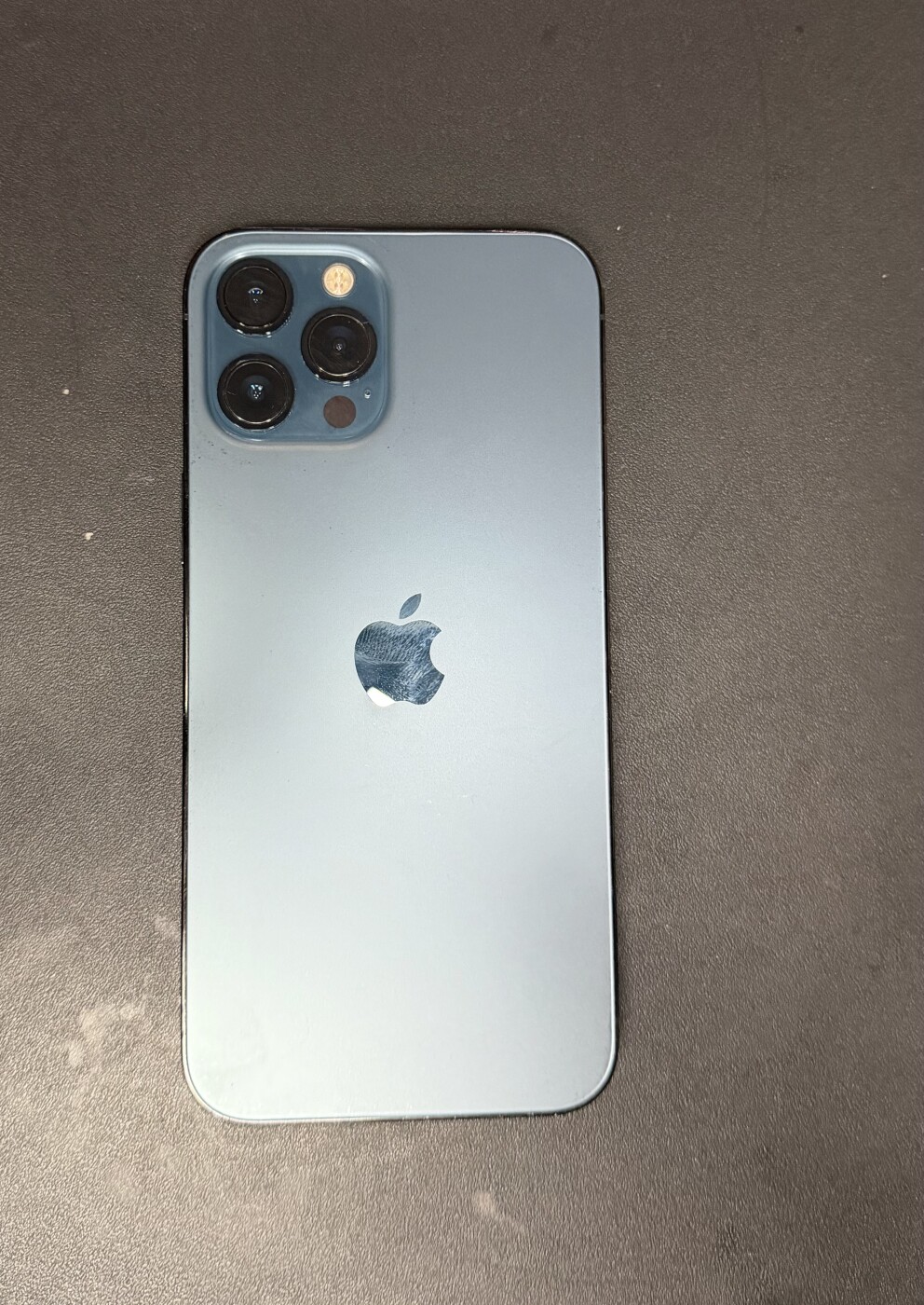 Phone for sale photo 1