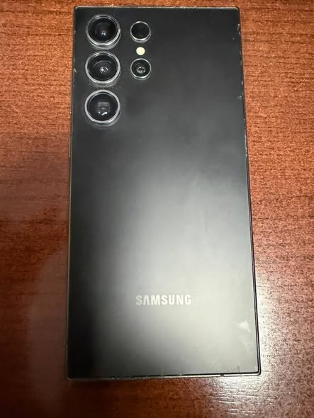 Samsung Galaxy S24 ultra photo 3