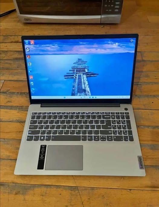 Lenovo Ryzen 3 photo 1