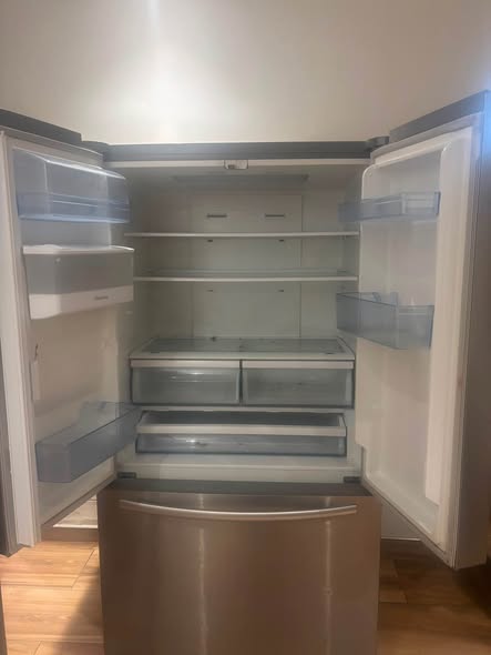 2 door Hisense Fridge photo 2