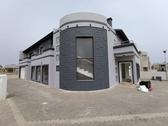 Four Bedroom House For Sale In Langstrand/Longbeach photo 1