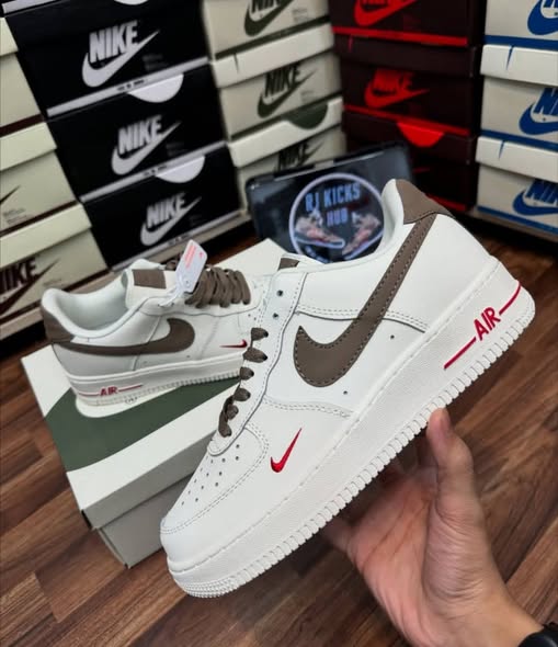 Nike Air Force 1 photo 3