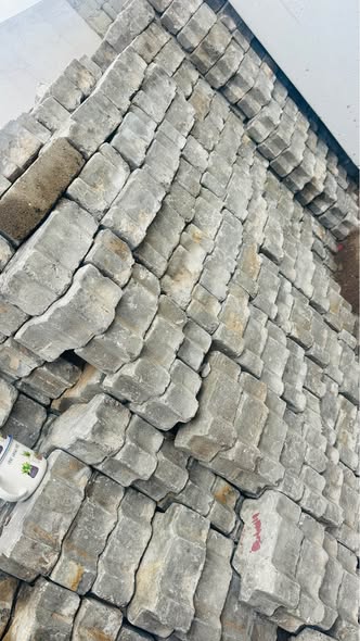 5x pallets good condition photo 2
