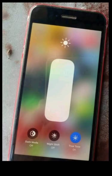 iPhone 8 photo 3