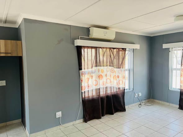 House for sale photo 2