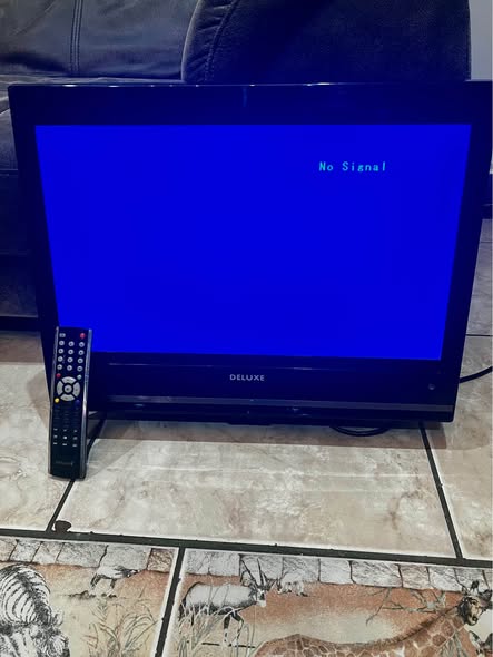 Deluxe 25 inch Tv photo 2