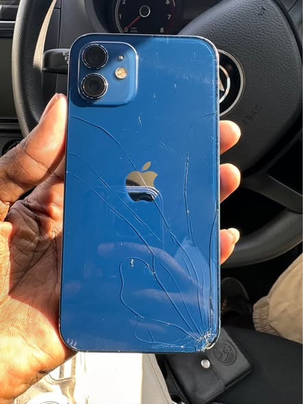 iPhone 12 128gb photo 4