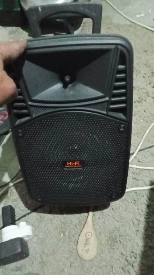 Bluetooth speaker photo 1