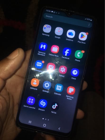 Samsung A12 photo 2