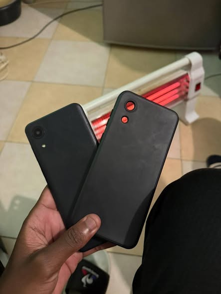 Samsung A03 photo 1
