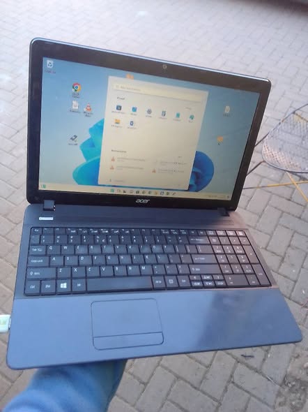 Acer laptop photo 1