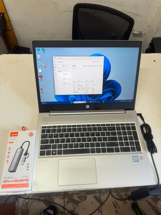 HP Probook light gaming laptop photo 1