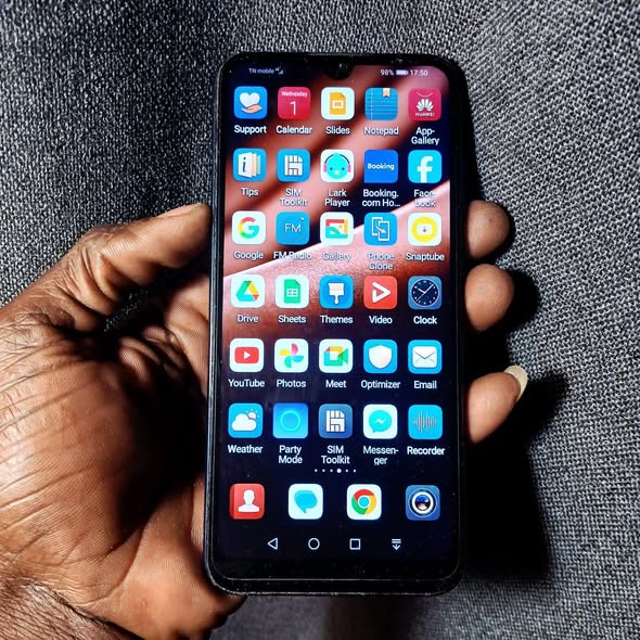Huawei y6 prime photo 1