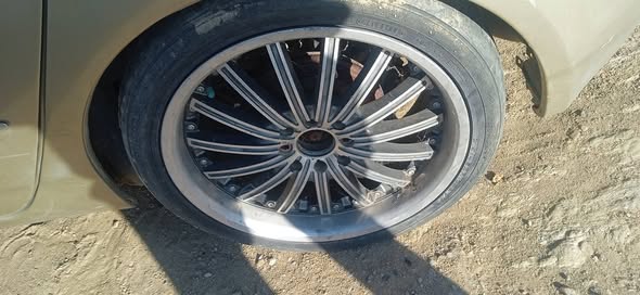R17 photo 1