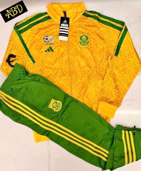 Tracksuits photo 2
