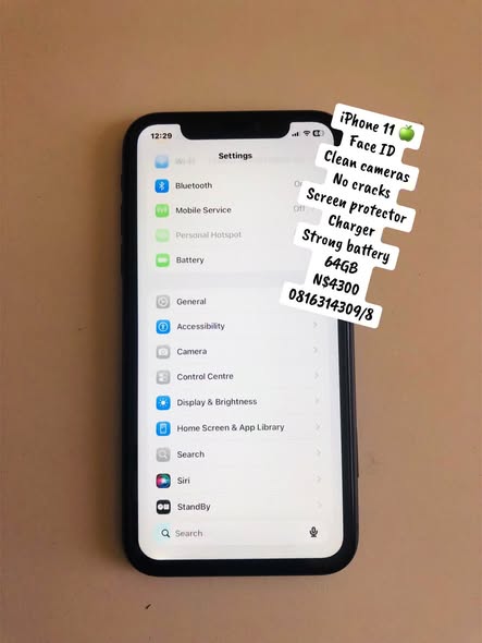 iPhone 11 photo 2