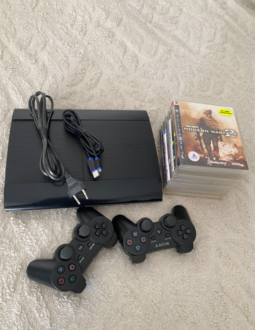 Neat PlayStation 3 (500GB) photo 1