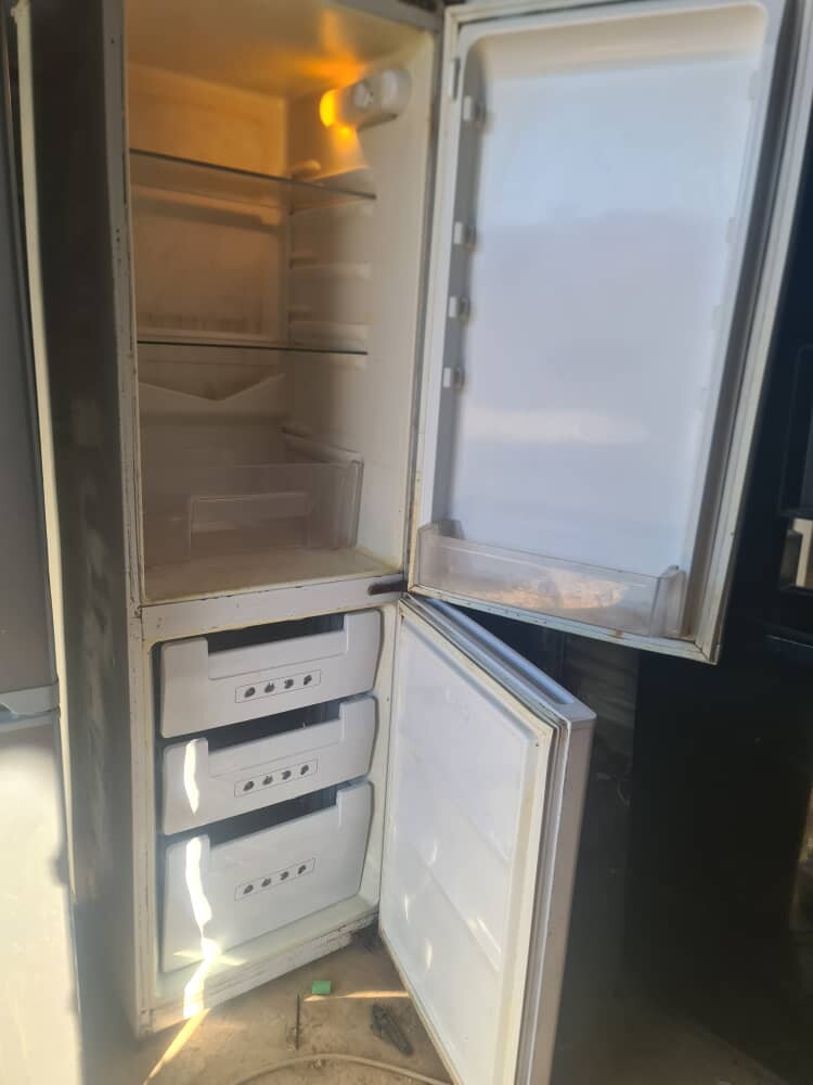 KIC REFRIGERATOR FOR SALE photo 2