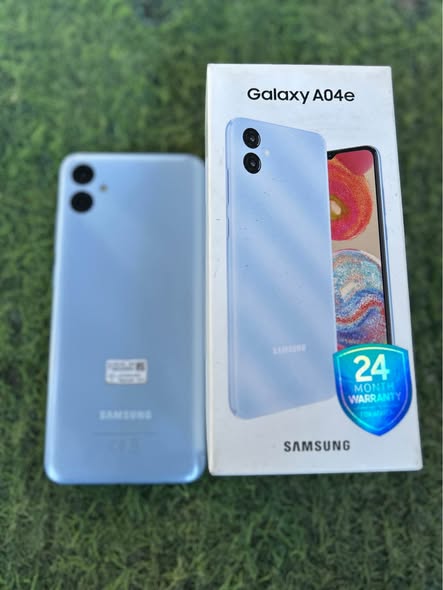 Samsung A04e photo 2