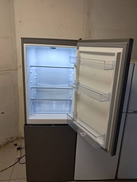 Defy fridge photo 2
