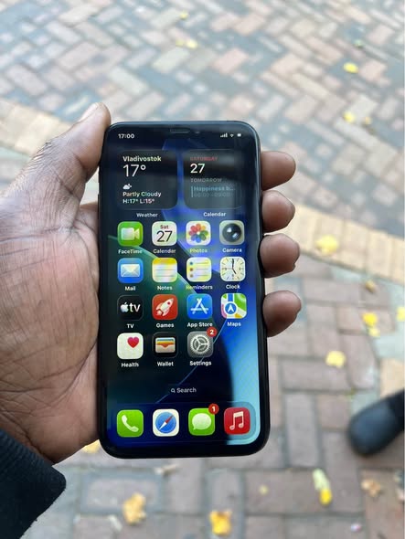 iPhone 11pro 64GB photo 1
