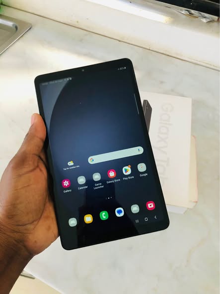 SAMSUNG TAB A9 photo 1