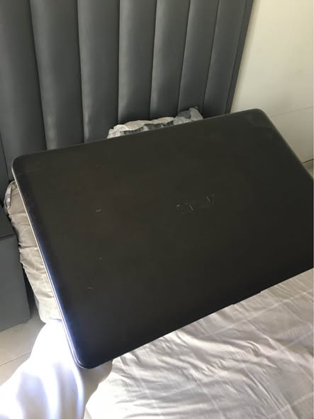 Asus vivobook photo 4