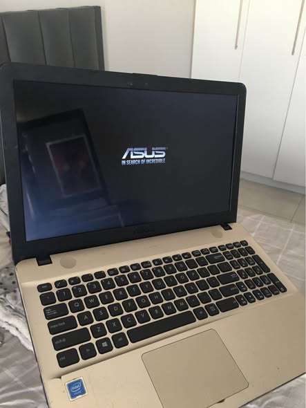 Asus vivobook photo 1