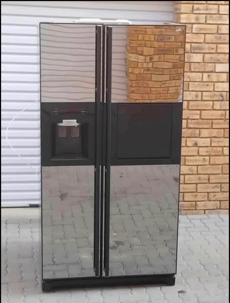 Samsung double door fridge and freezer photo 1