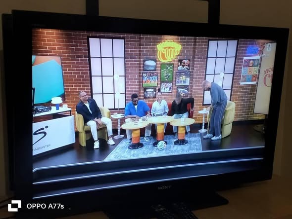 43 inch Sony Bravia tv photo 1