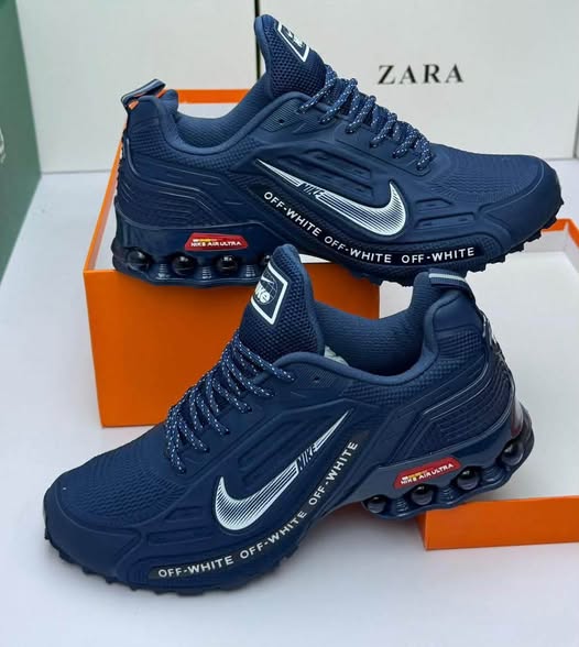 Sneakers photo 4
