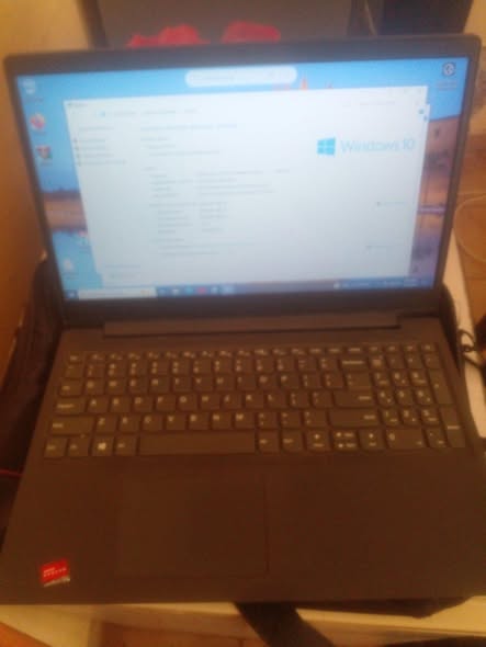 Lenovo Laptop with bag photo 1