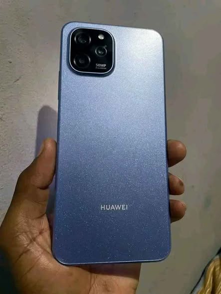 Huawei Nova Y62 photo 2