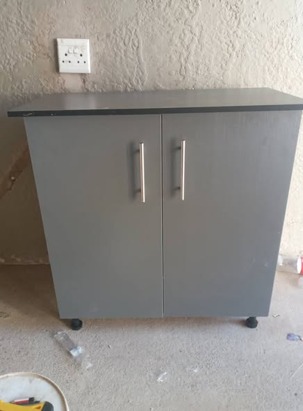 Kitchen cupboards photo 4