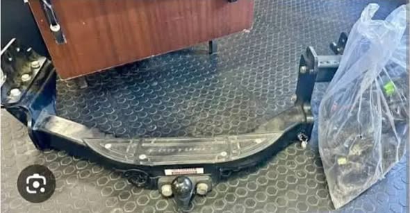 Fortuner tow bar photo 2