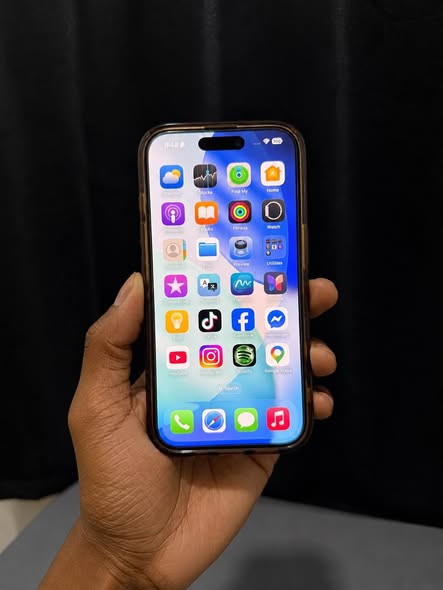 iphone 16 photo 1