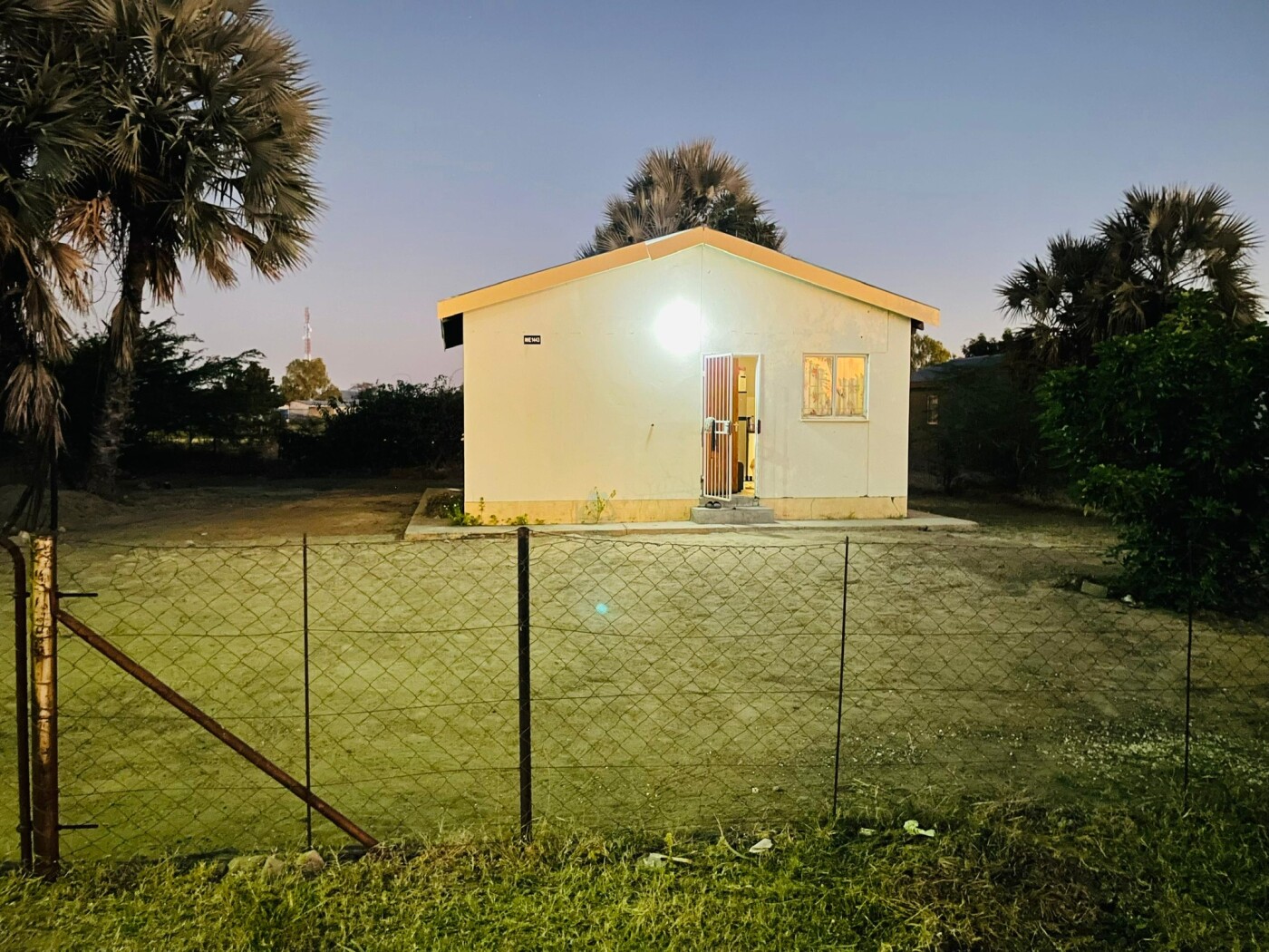 House for sale photo 4