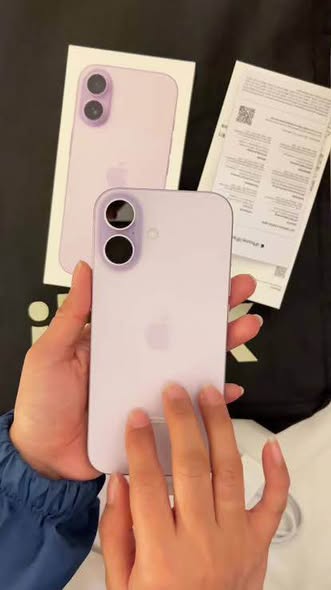 iPhone 17, 256GB photo 2