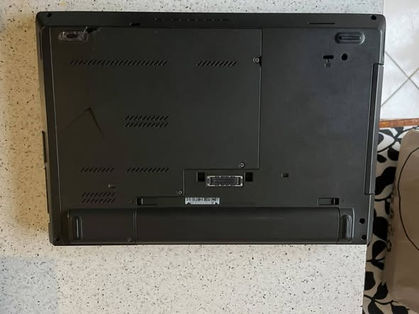 Lenovo ideapad photo 2