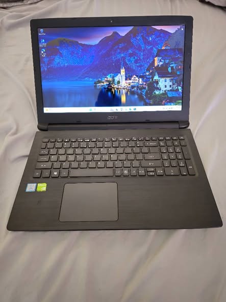 Acer aspire photo 4