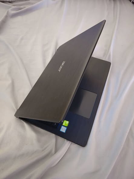 Acer aspire photo 2