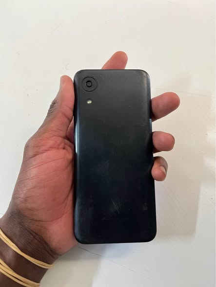 Samsung A03 photo 2