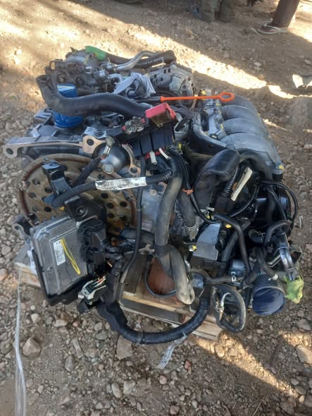 Honda fit new shape engine photo 2