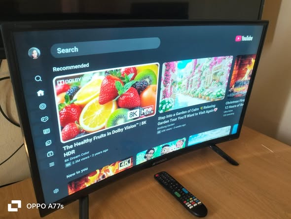 JVC 32 inch smart TV photo 4
