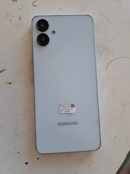 Samsung A06 photo 4